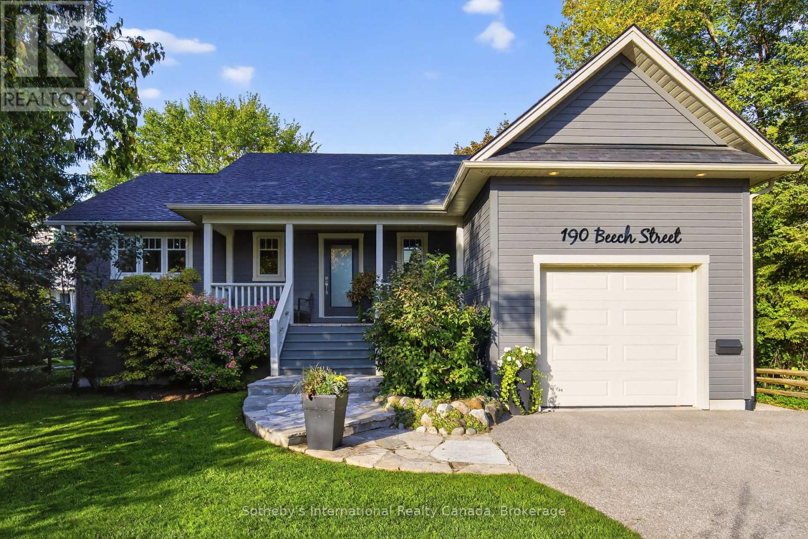 190 Beech Street, Collingwood, Ontario  L9Y 2T4 - Photo 1 - S12443616