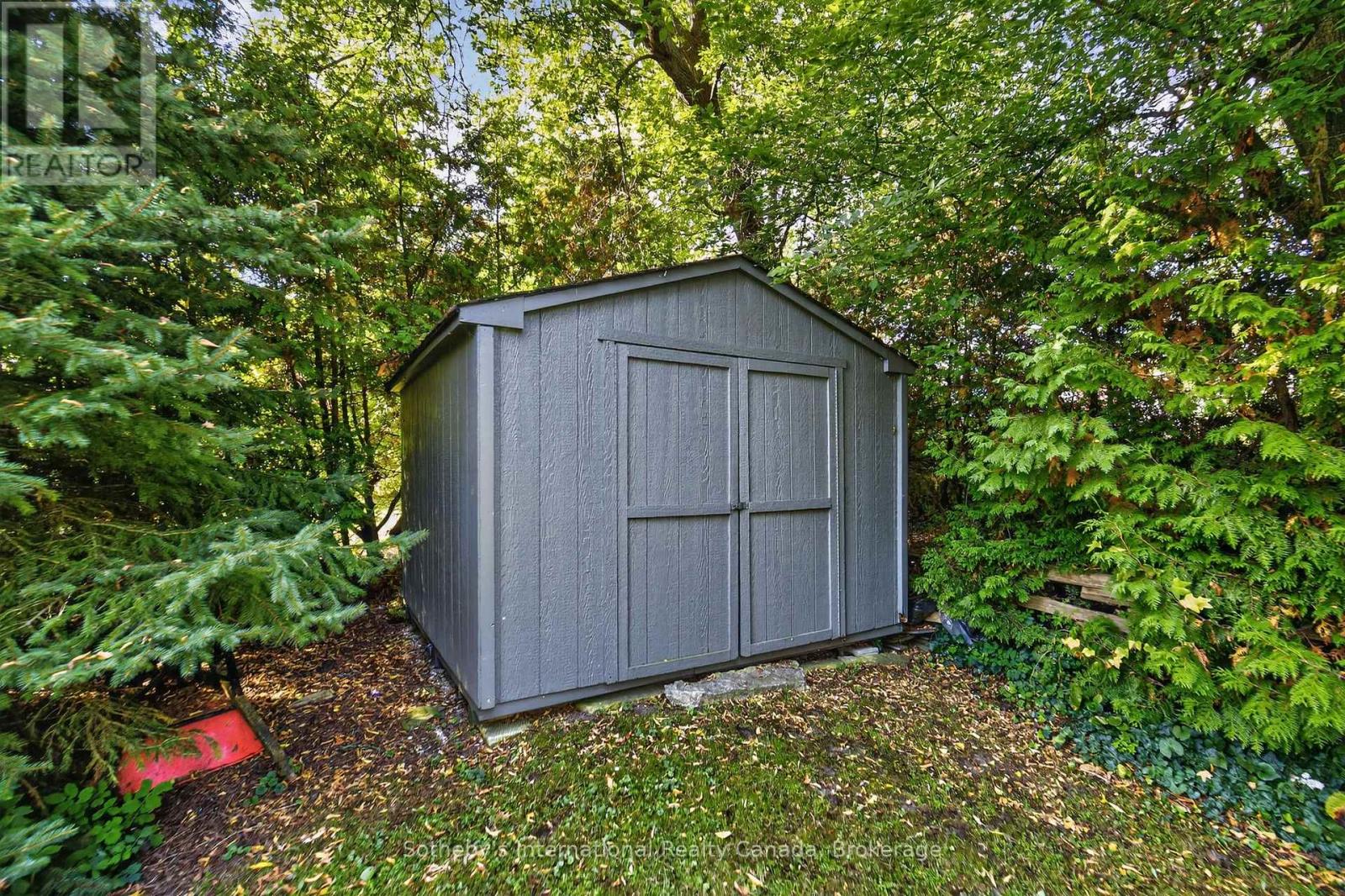 190 Beech Street, Collingwood, Ontario  L9Y 2T4 - Photo 37 - S12443616