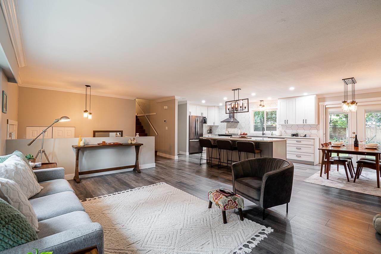 18232 Shetland Place, Surrey, British Columbia  V3S 5C5 - Photo 6 - R3055068