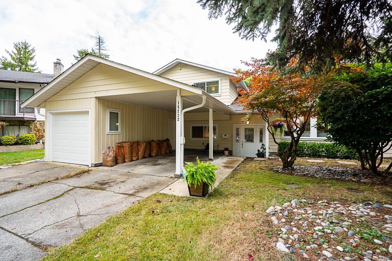 18232 Shetland Place, Surrey, British Columbia  V3S 5C5 - Photo 2 - R3055068