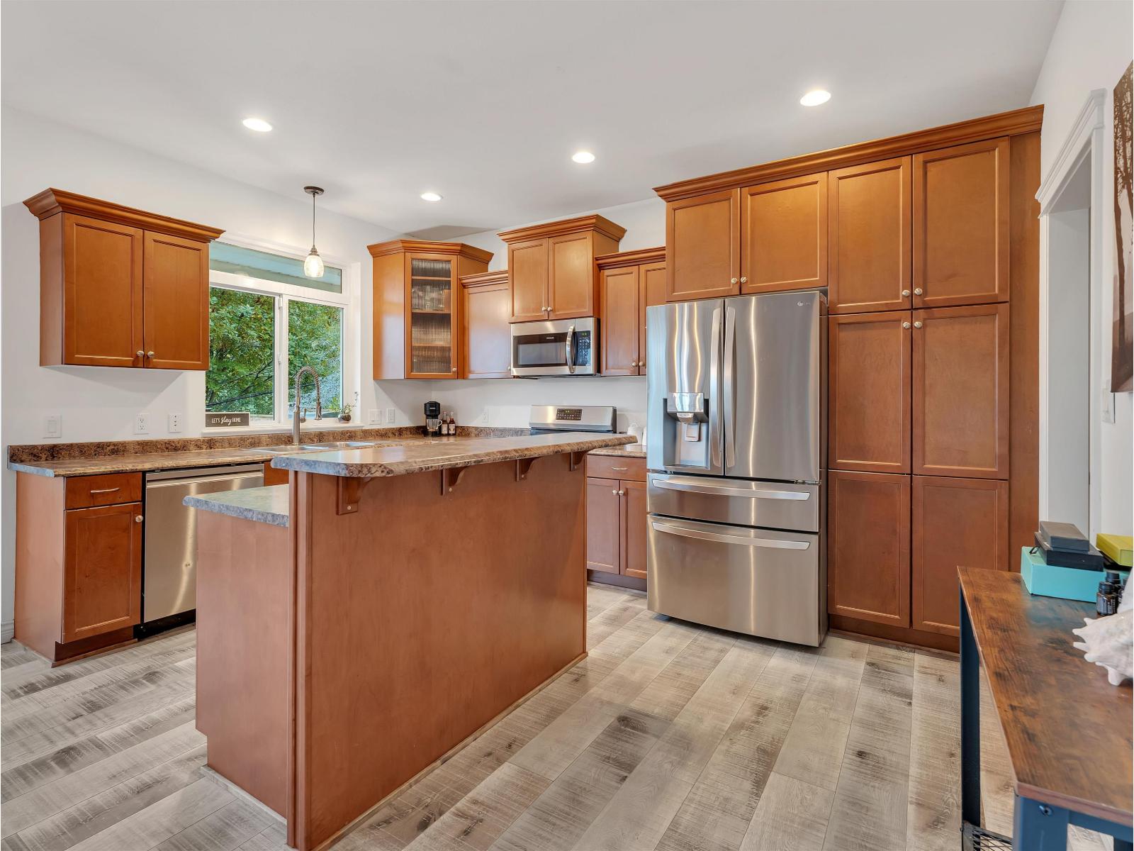 5566 Thom Creek Drive, Promontory, Chilliwack, British Columbia  V2R 5Z6 - Photo 7 - R3054981