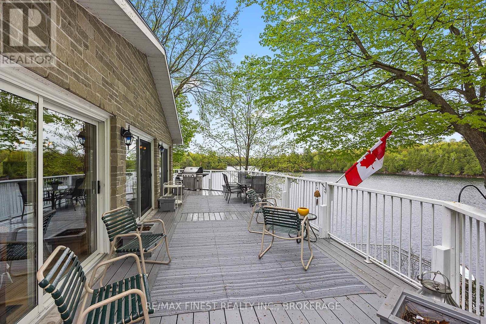 8126 Perth Road, South Frontenac, Ontario  K0H 2L0 - Photo 23 - X12443582