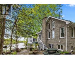 8126 Perth Road, South Frontenac (Frontenac South), Ca
