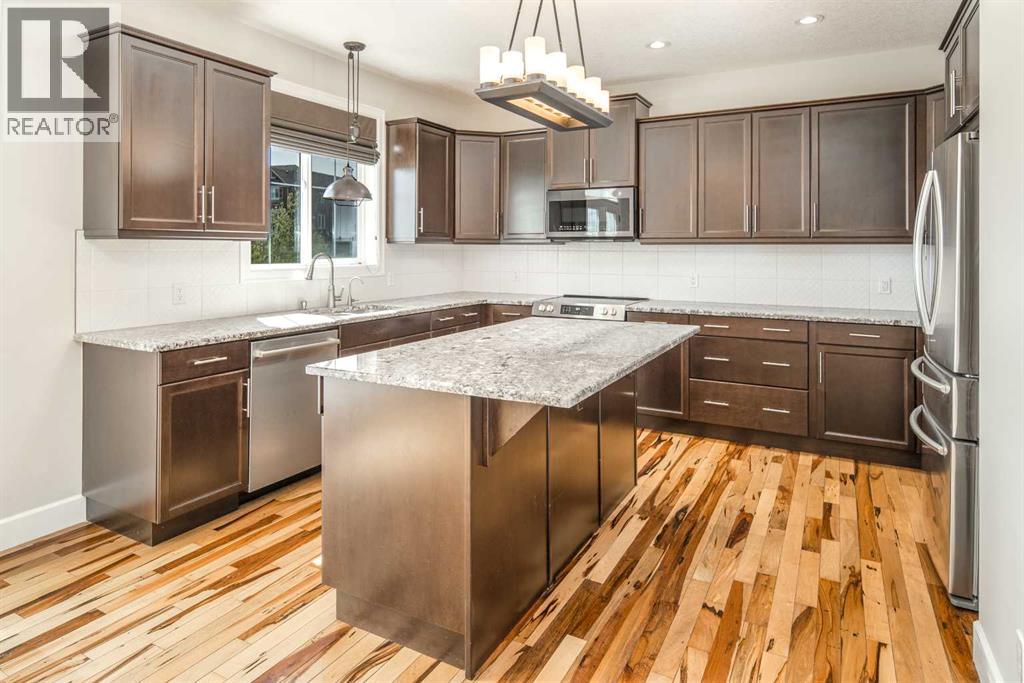 247 Lakepointe Drive, Chestermere, Alberta  T1X 0R3 - Photo 3 - A2262022