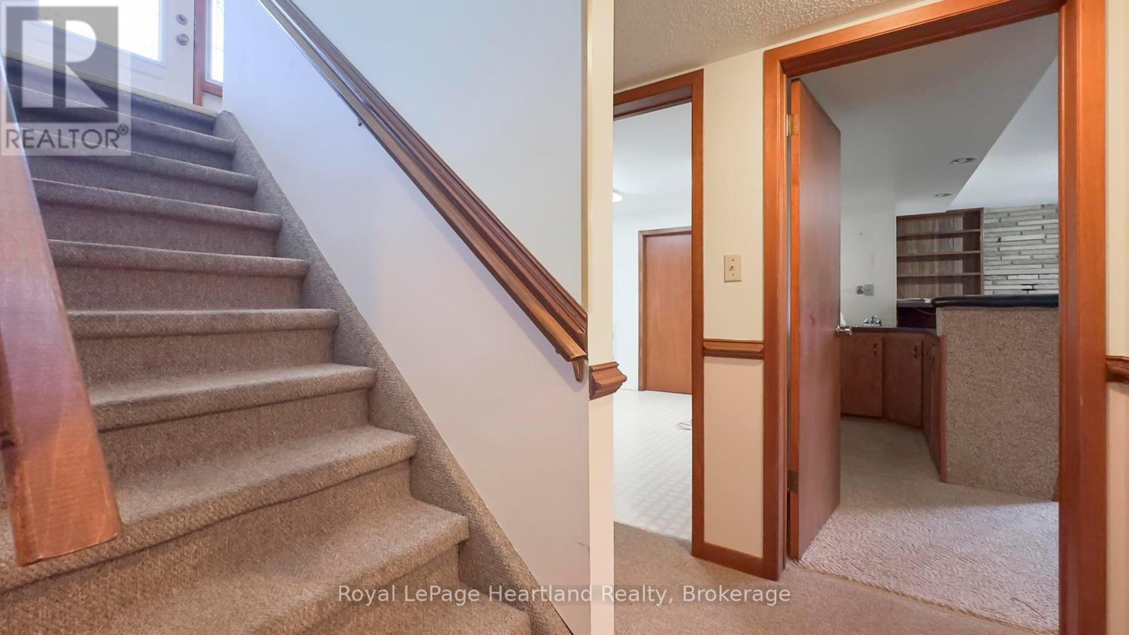45 Winter Court, Central Huron, Ontario  N0M 1L0 - Photo 18 - X12443500
