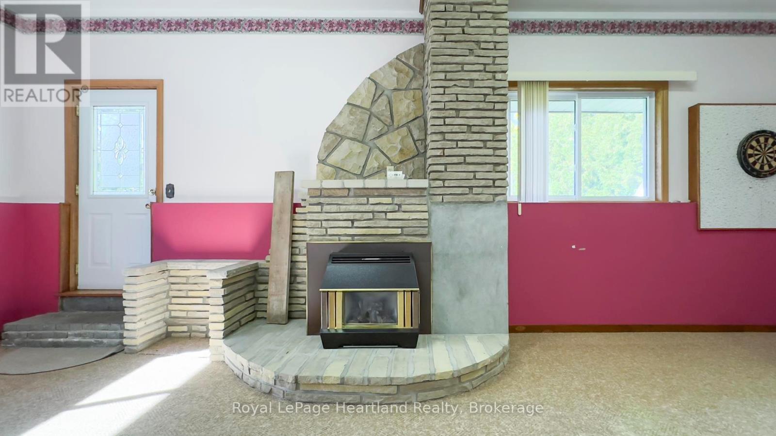 45 Winter Court, Central Huron, Ontario  N0M 1L0 - Photo 39 - X12443500