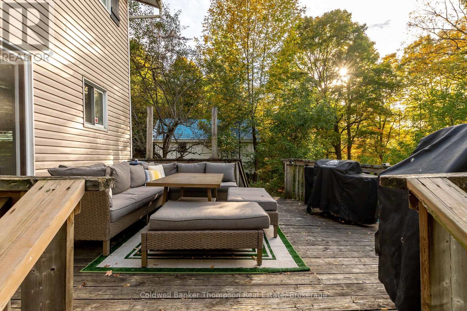 16 Walpole Street, Huntsville, Ontario  P1H 1V3 - Photo 29 - X12443601
