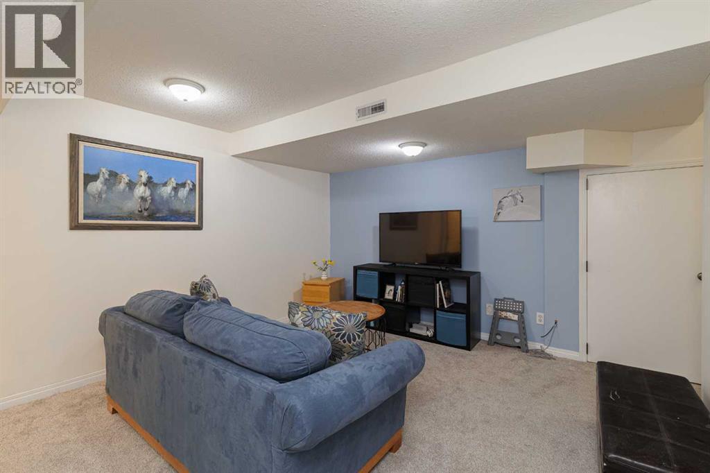 25 Chaparral Ridge Terrace Se, Calgary, Alberta  T2X 3N6 - Photo 23 - A2260996