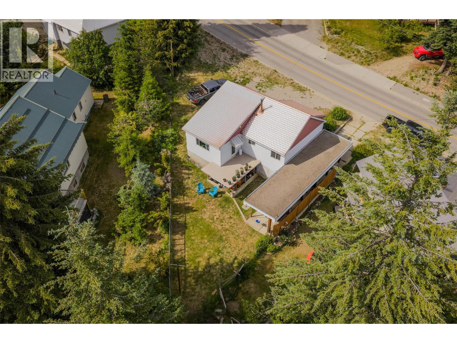 1953 Plewman Way, Rossland, British Columbia  V0G 1Y0 - Photo 48 - 10353239