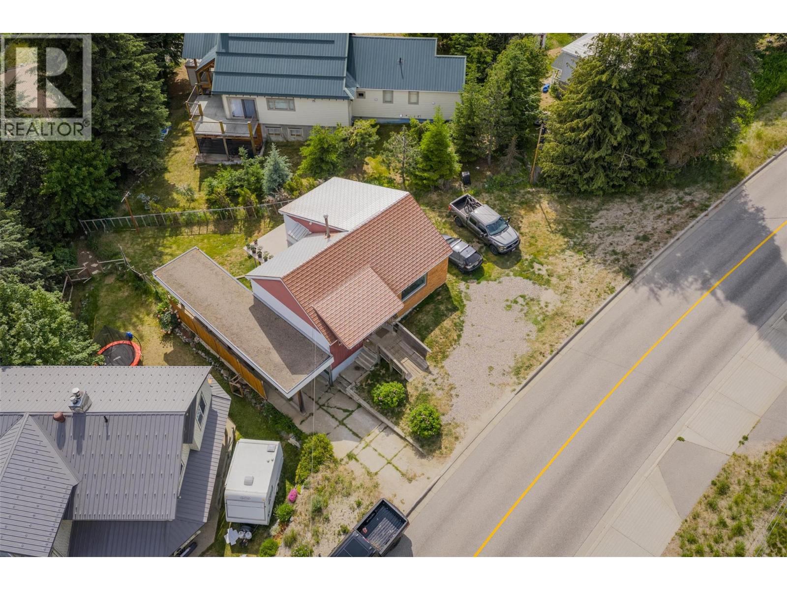 1953 Plewman Way, Rossland, British Columbia  V0G 1Y0 - Photo 49 - 10353239