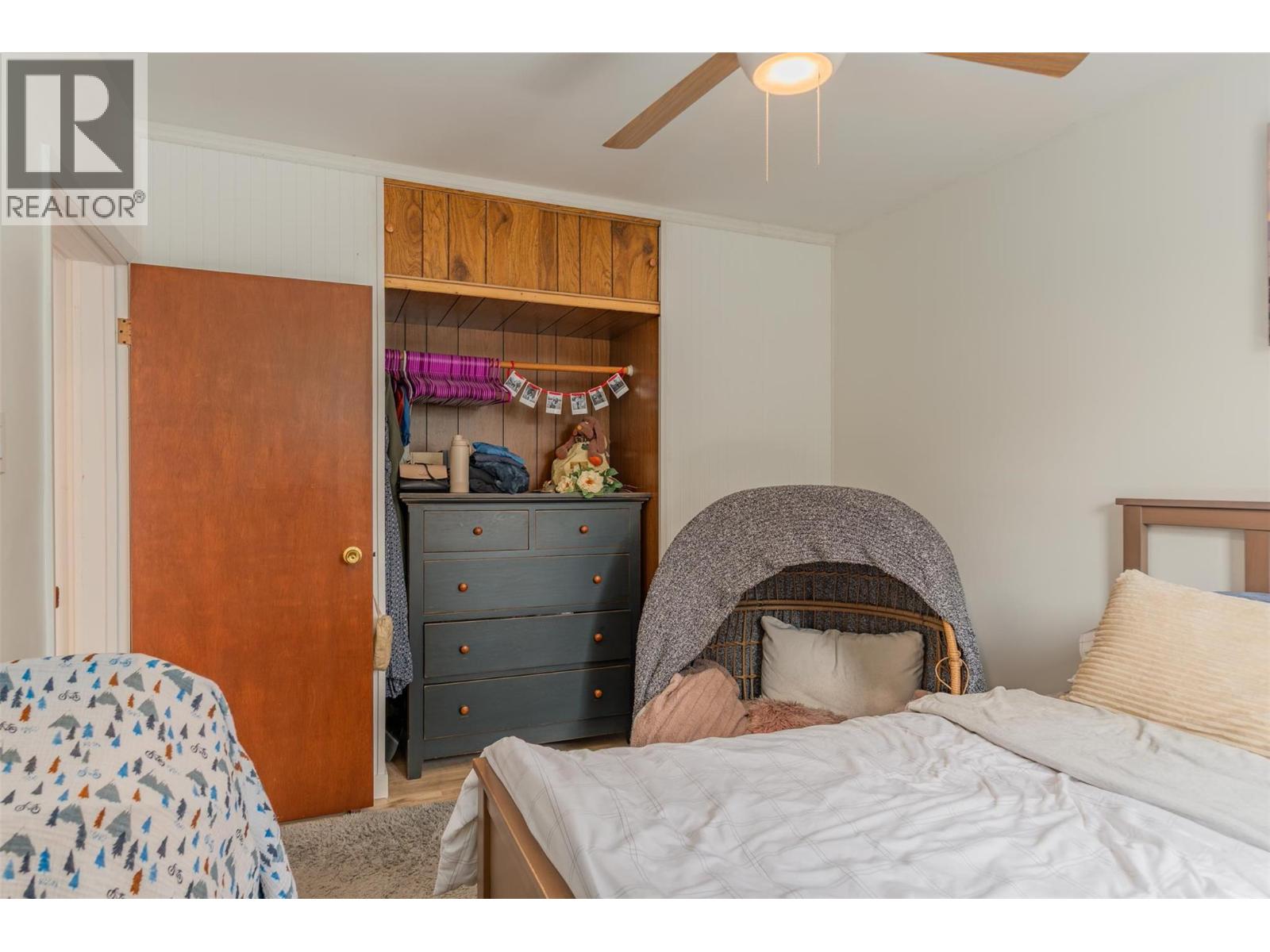 1953 Plewman Way, Rossland, British Columbia  V0G 1Y0 - Photo 18 - 10353239