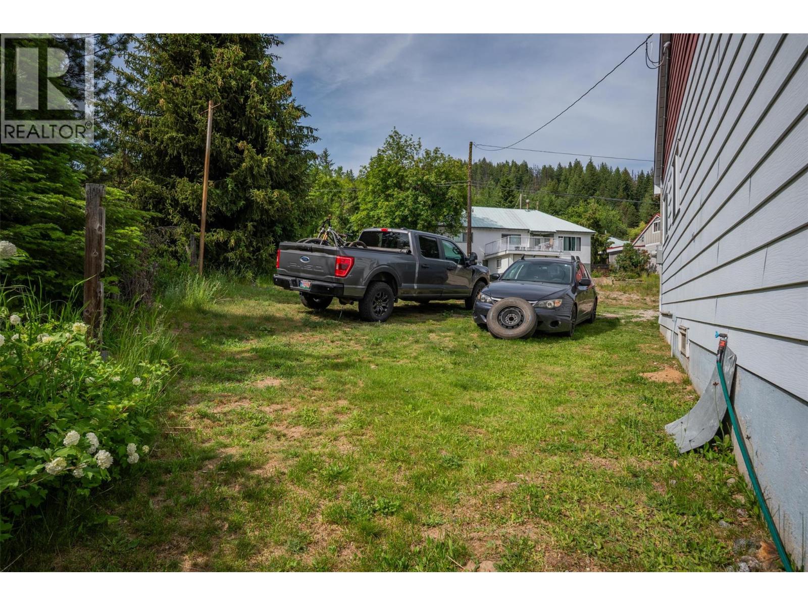 1953 Plewman Way, Rossland, British Columbia  V0G 1Y0 - Photo 45 - 10353239