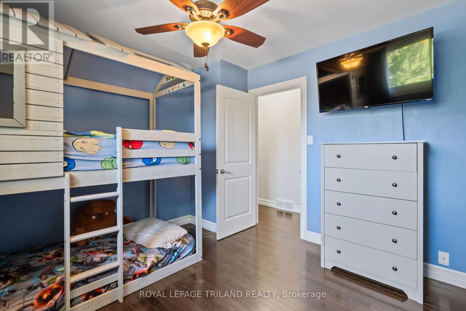 368 Kenmore Place, London East, Ontario  N5Y 1V2 - Photo 31 - X12443542
