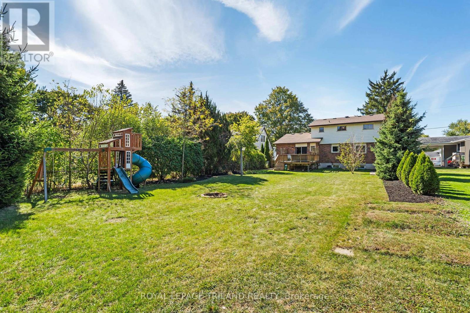 368 Kenmore Place, London East, Ontario  N5Y 1V2 - Photo 43 - X12443542