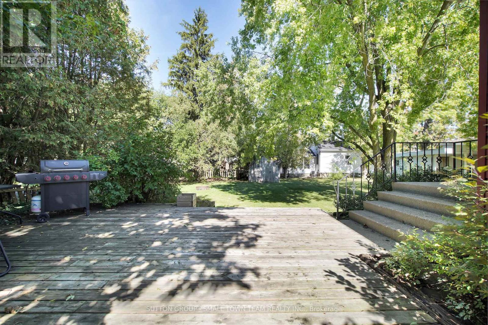 50 Huron Street W, South Huron, Ontario  N0M 1S2 - Photo 34 - X12443597