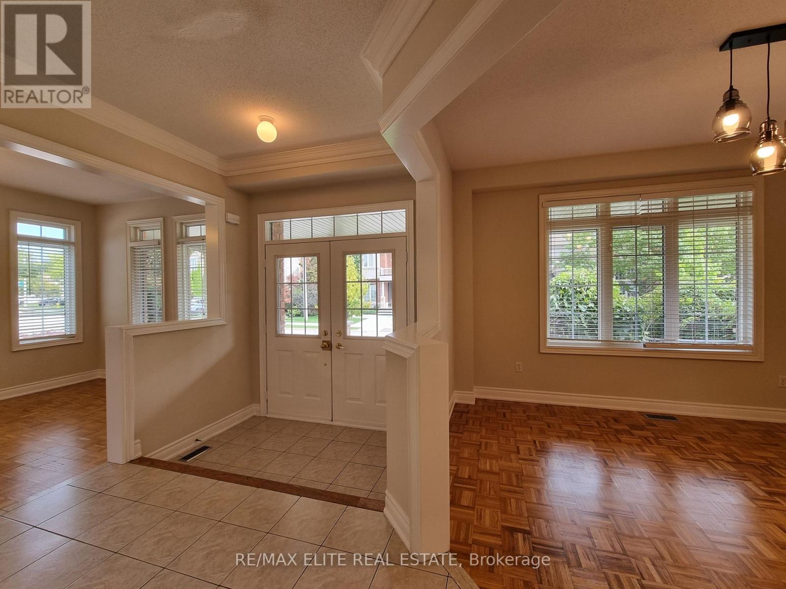 51 Gould Lane, Vaughan, Ontario  L4J 9B5 - Photo 8 - N12401751
