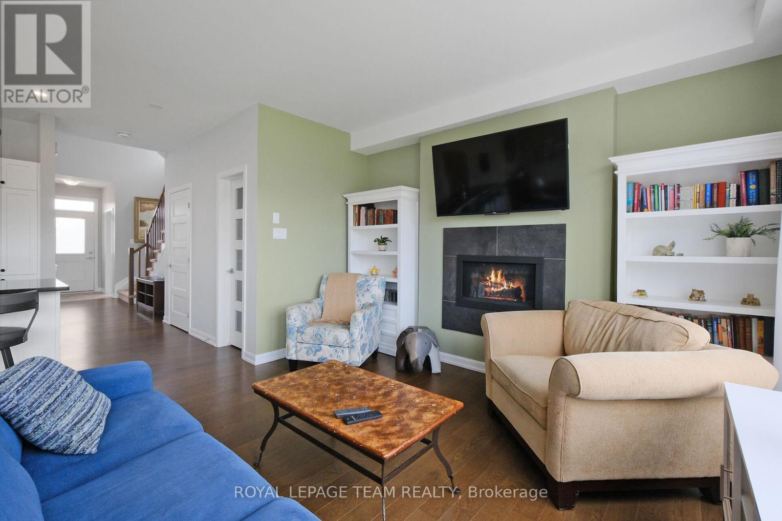 240 Boyd Street, Carleton Place, Ontario  K7C 0H3 - Photo 9 - X12443494