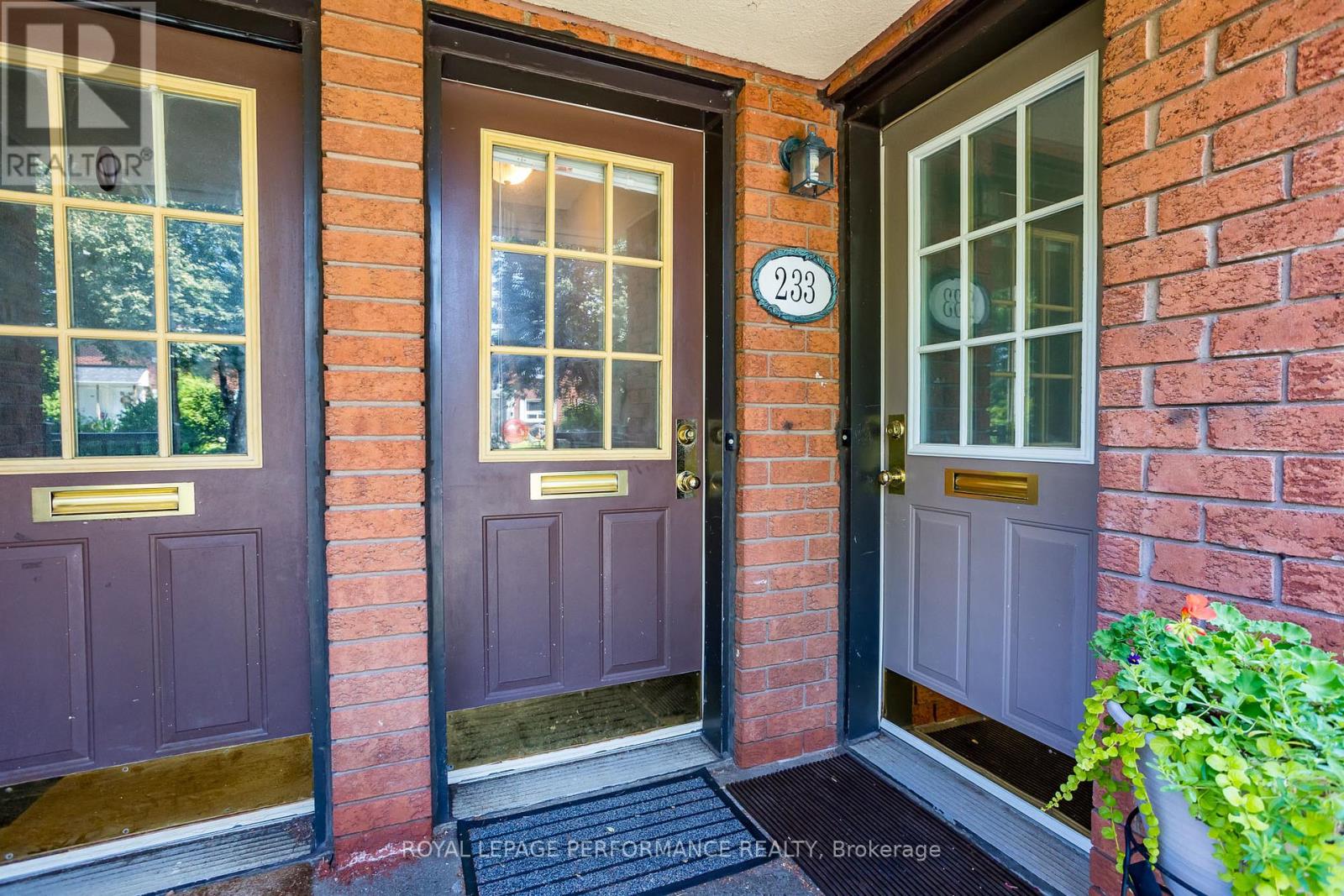 59 - 233 Mart Circle, Ottawa, Ontario  K1K 4K2 - Photo 5 - X12443525