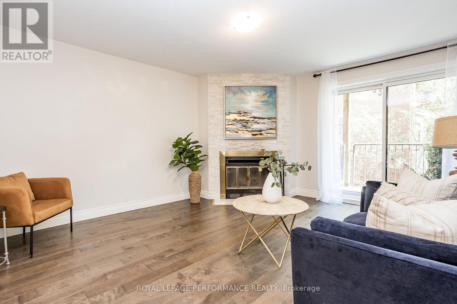 59 - 233 Mart Circle, Ottawa, Ontario  K1K 4K2 - Photo 9 - X12443525