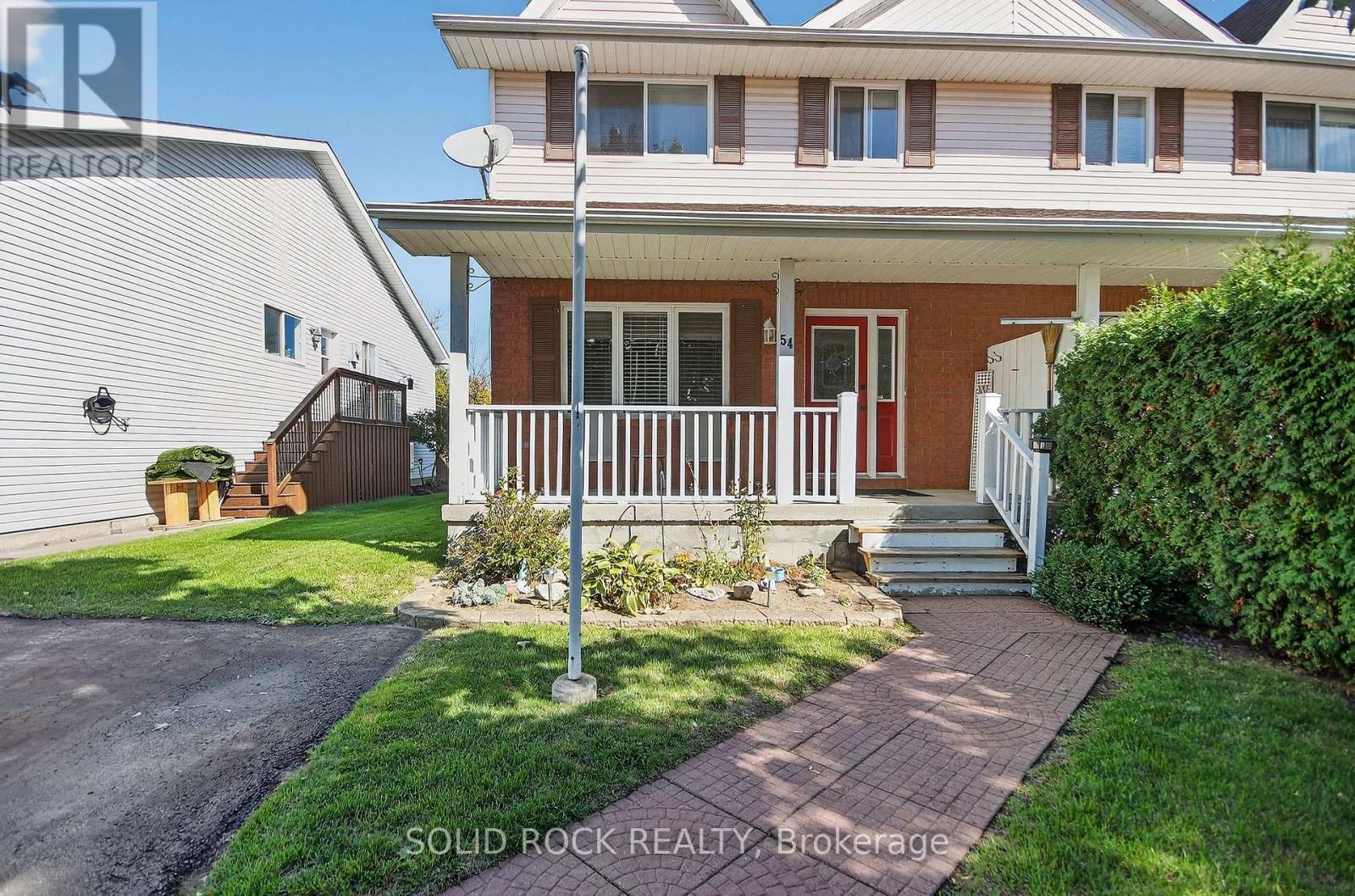 54 Rowan Drive, South Dundas, Ontario  K0C 1X0 - Photo 2 - X12443572