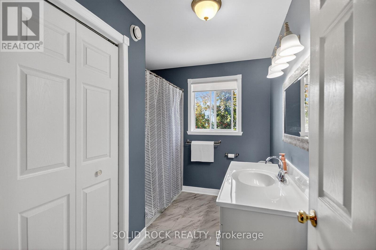 54 Rowan Drive, South Dundas, Ontario  K0C 1X0 - Photo 20 - X12443572