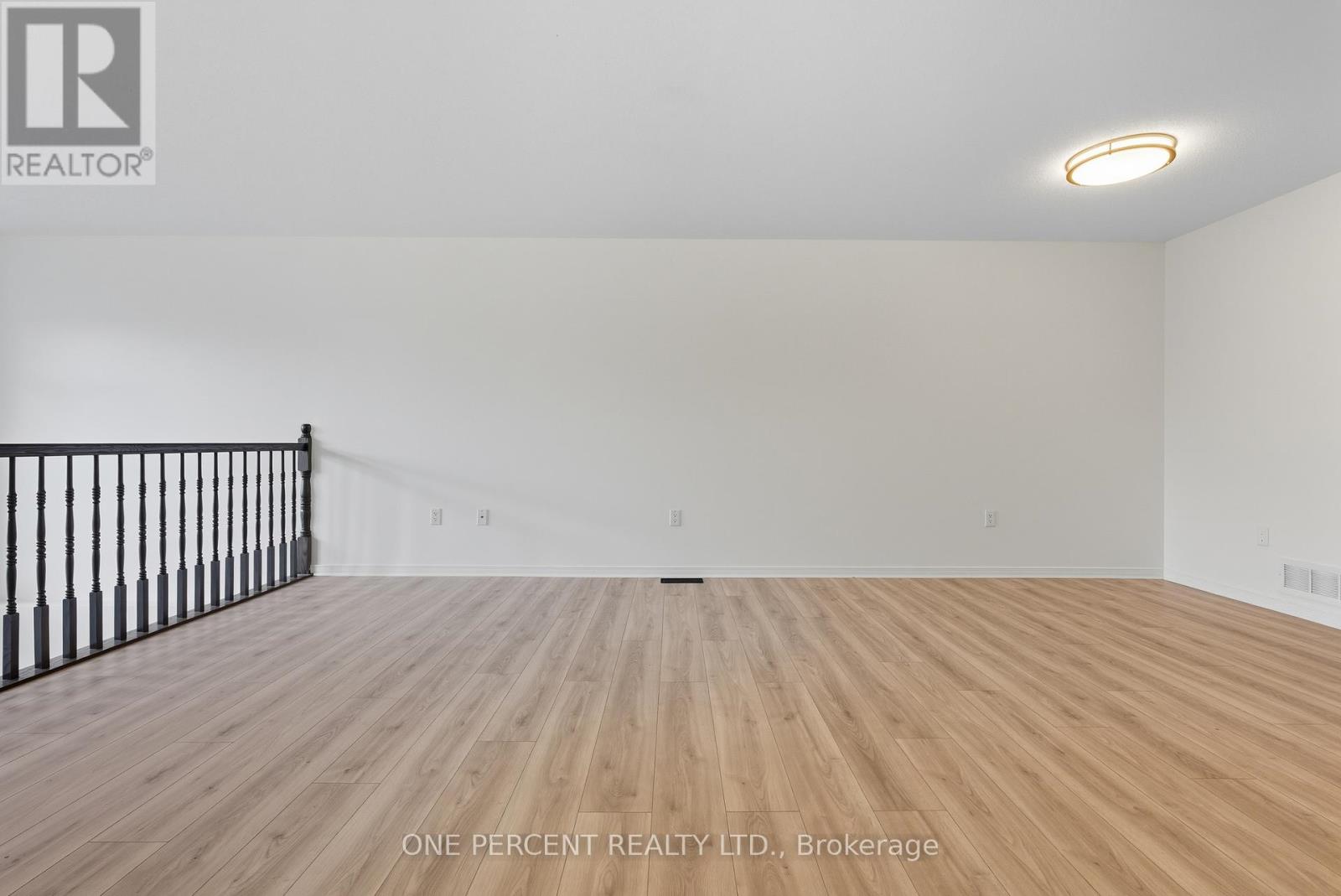 605 Reardon Private, Ottawa, Ontario  K1V 2K9 - Photo 10 - X12443576