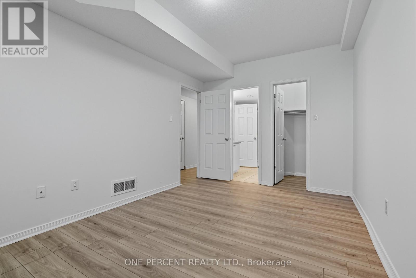 605 Reardon Private, Ottawa, Ontario  K1V 2K9 - Photo 24 - X12443576