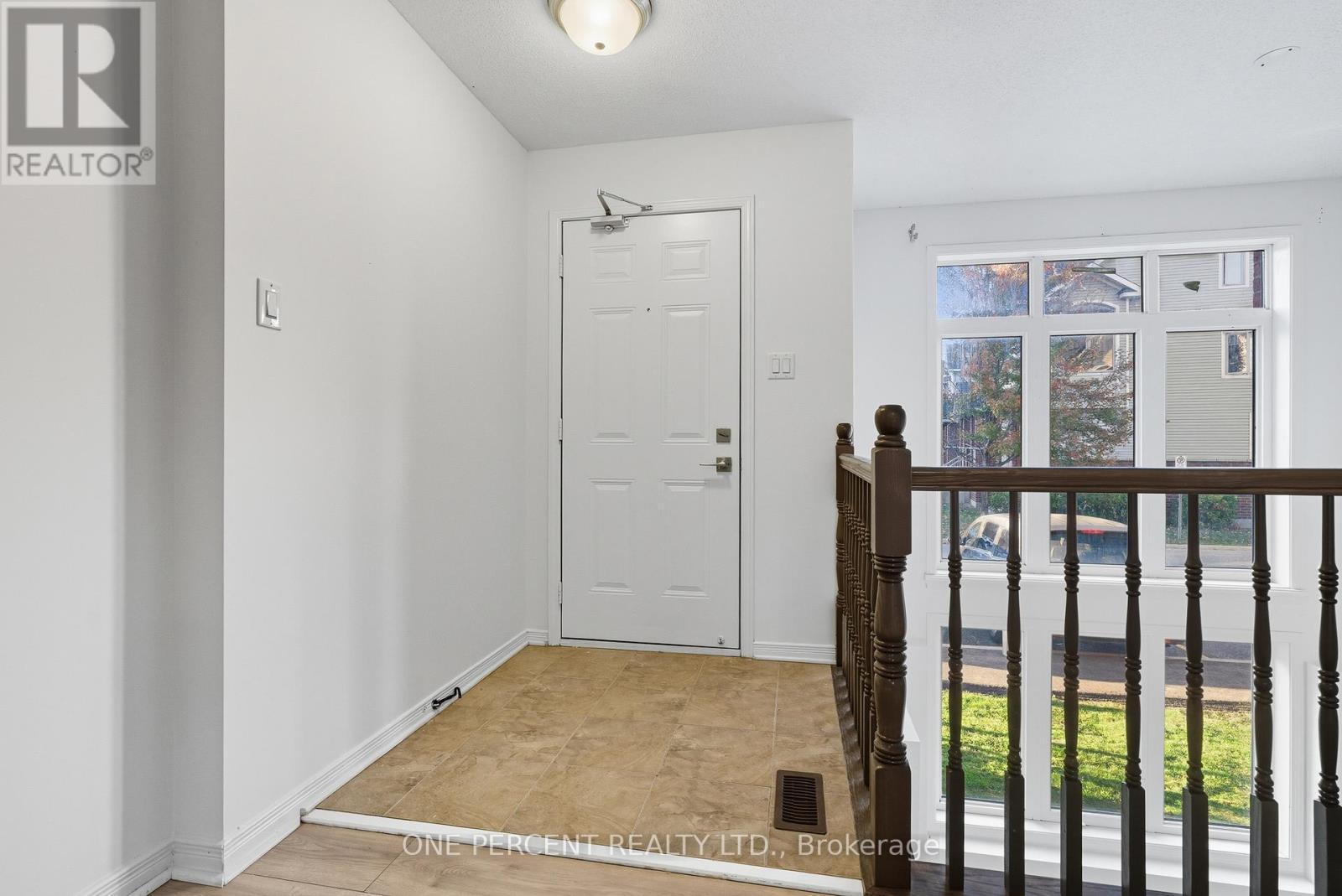 605 Reardon Private, Ottawa, Ontario  K1V 2K9 - Photo 3 - X12443576