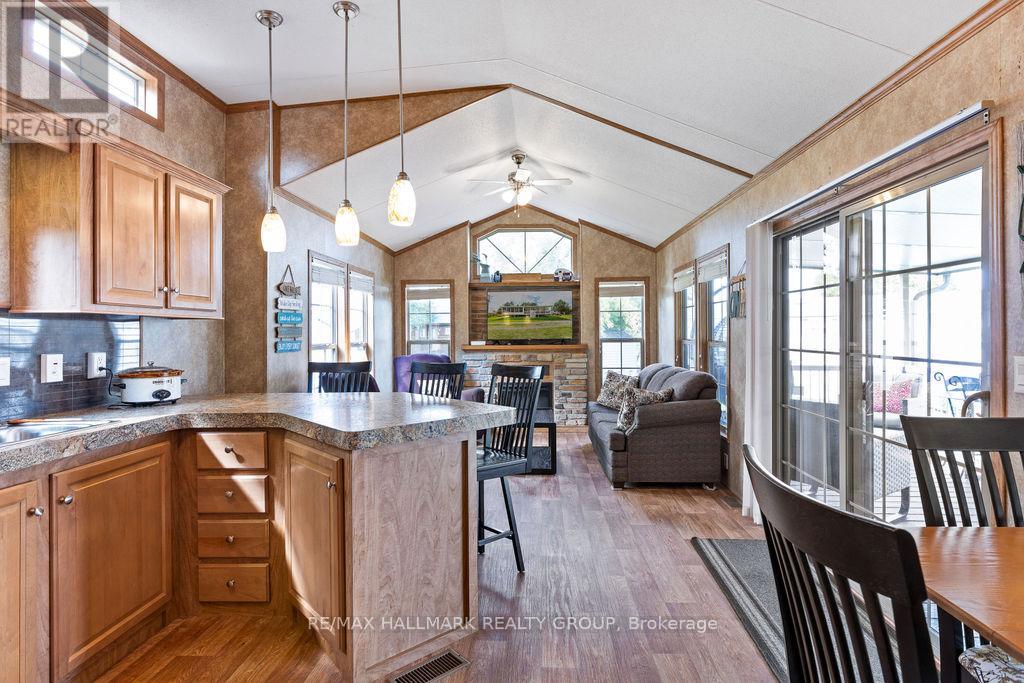 276 White Cedars Road, Bonnechere Valley, Ontario  K0J 1T0 - Photo 11 - X12443592