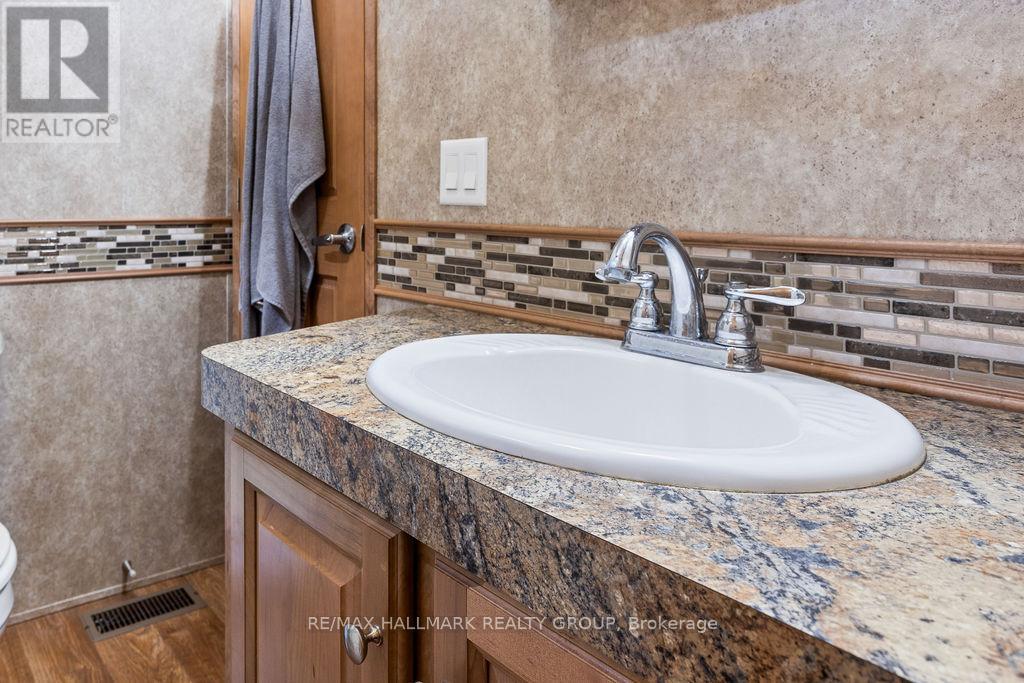 276 White Cedars Road, Bonnechere Valley, Ontario  K0J 1T0 - Photo 16 - X12443592