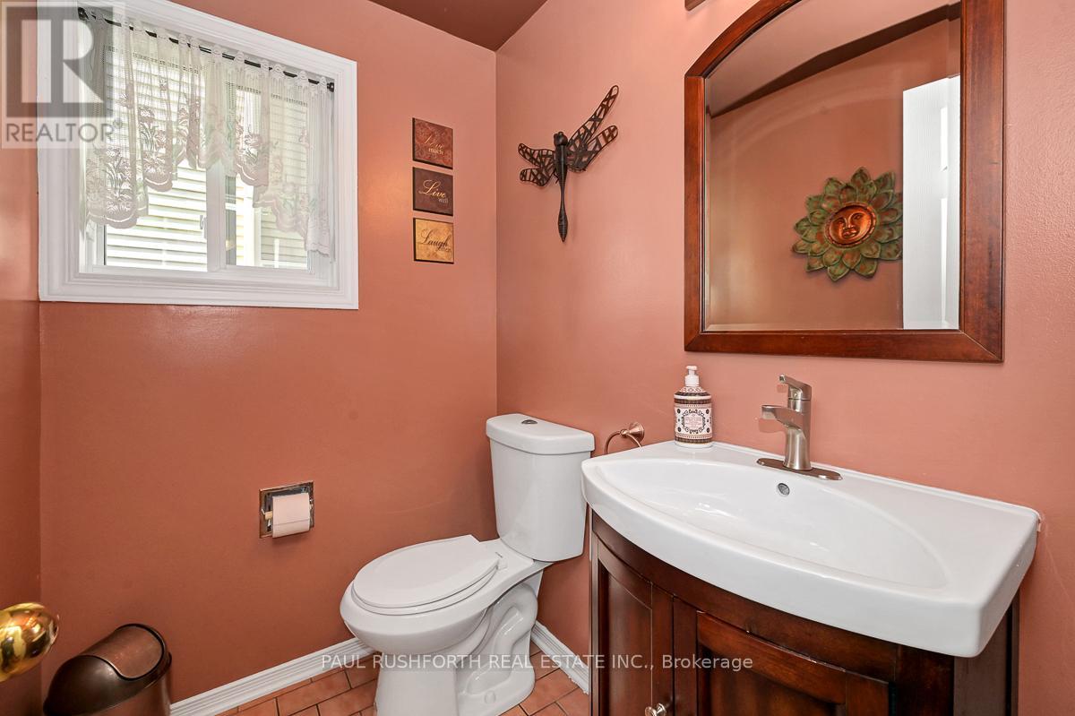 1793 Hunters Run Drive, Ottawa, Ontario  K1C 6X3 - Photo 16 - X12443643