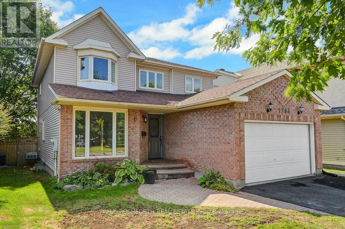 1793 Hunters Run Drive, Ottawa, Ontario  K1C 6X3 - Photo 2 - X12443643