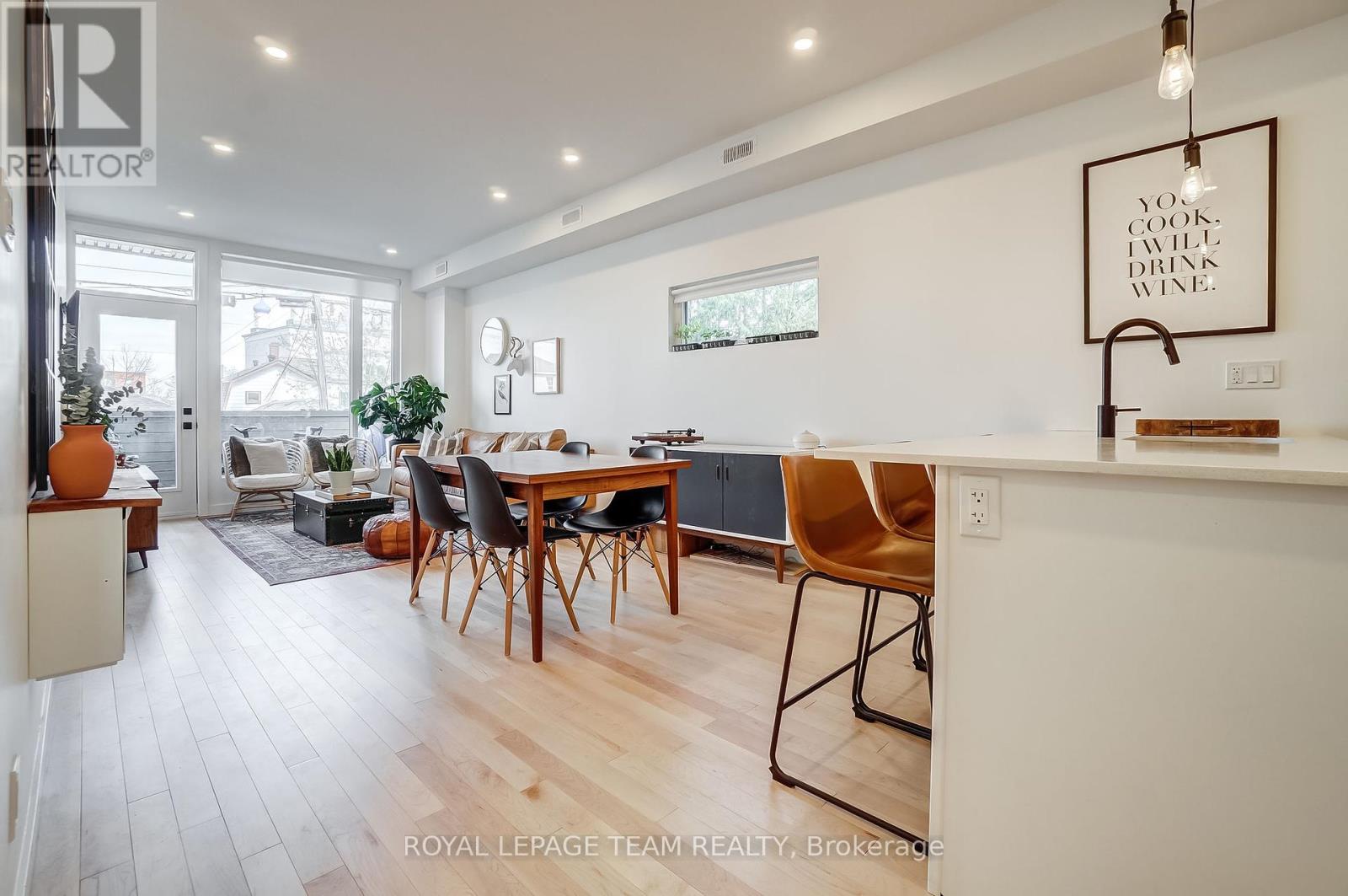 125 Carruthers Avenue, Ottawa, Ontario  K1Y 1N4 - Photo 13 - X12443647