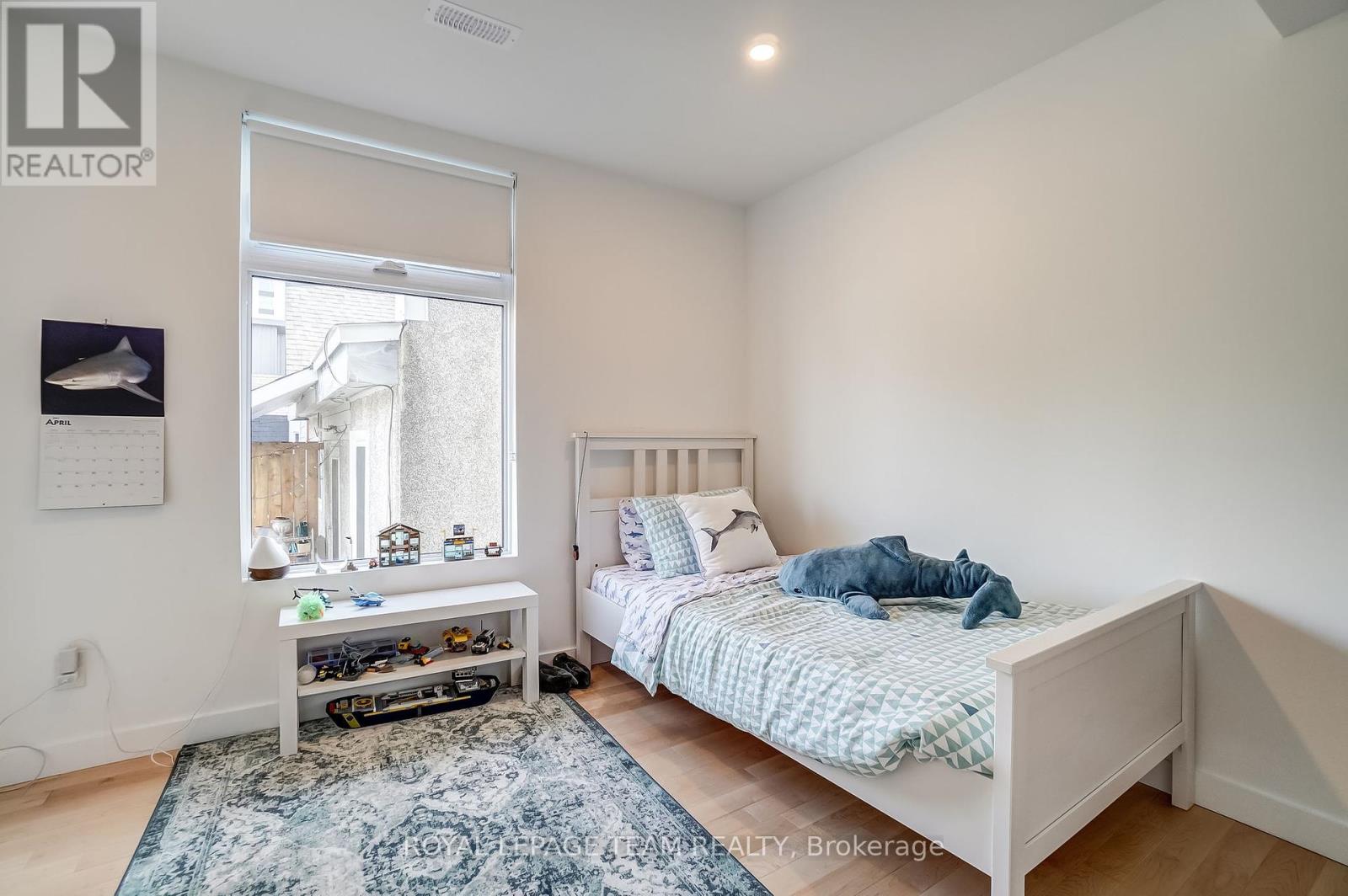 125 Carruthers Avenue, Ottawa, Ontario  K1Y 1N4 - Photo 27 - X12443647