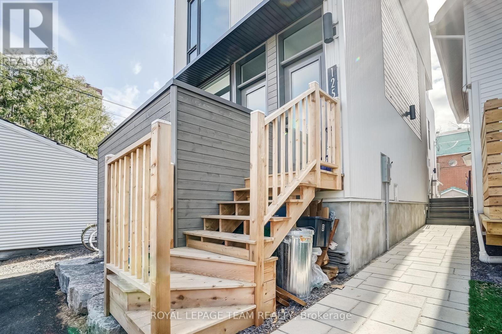 125 Carruthers Avenue, Ottawa, Ontario  K1Y 1N4 - Photo 38 - X12443647