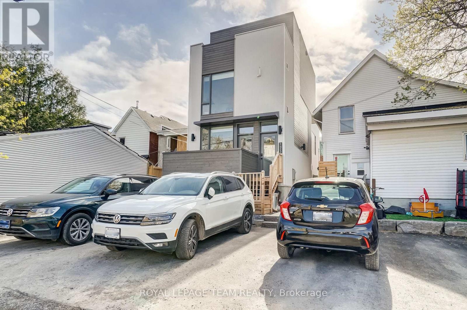 125 Carruthers Avenue, Ottawa, Ontario  K1Y 1N4 - Photo 39 - X12443647