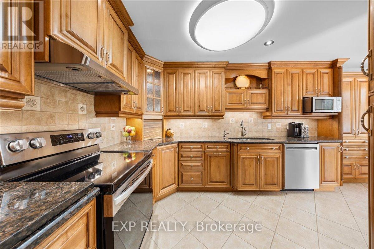 1416 Progress Place, Ottawa, Ontario  K1B 5M5 - Photo 11 - X12443649