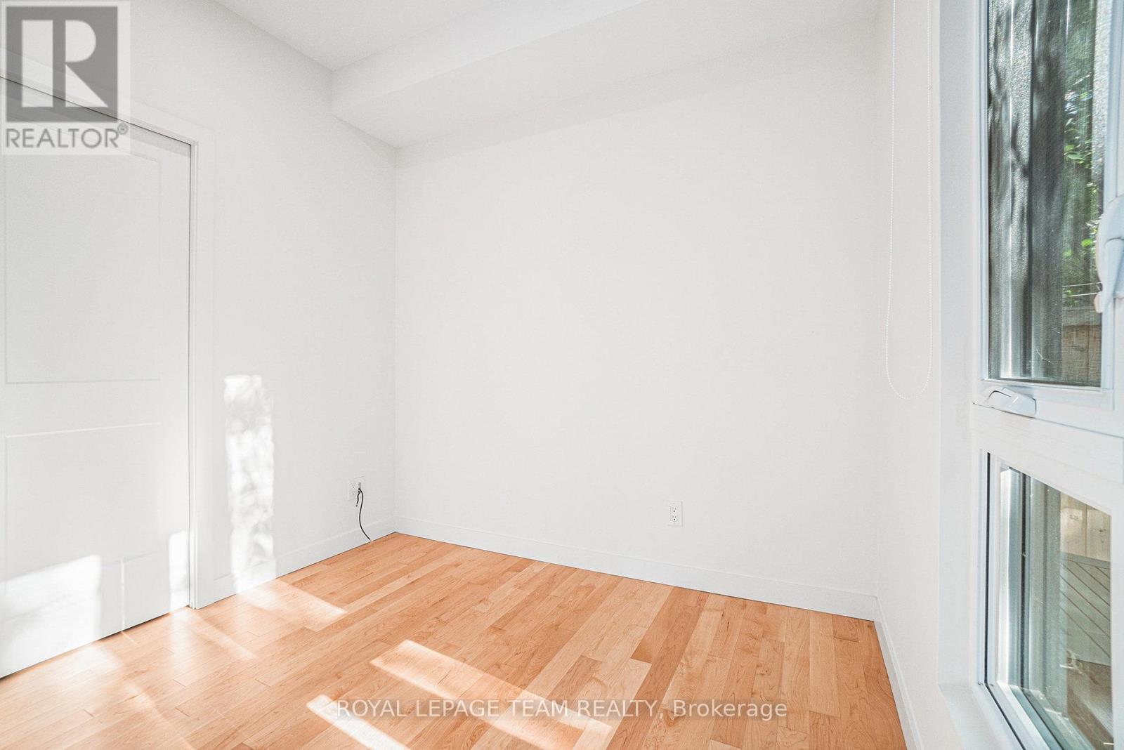 B - 90 Hamilton Avenue N, Ottawa, Ontario  K1Y 1B9 - Photo 23 - X12443651