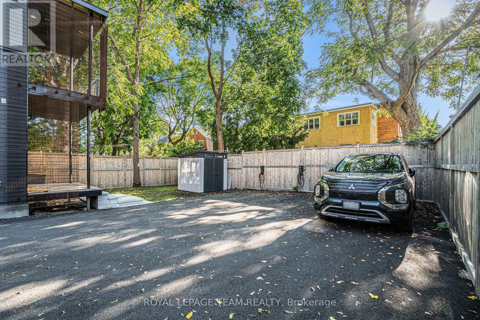 B - 90 Hamilton Avenue N, Ottawa, Ontario  K1Y 1B9 - Photo 31 - X12443651
