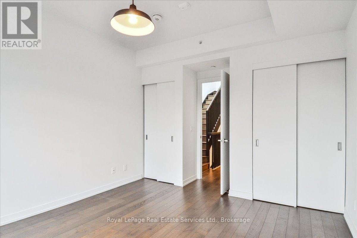 330 - 35 Wabash Avenue, Toronto, Ontario  M6R 0A9 - Photo 14 - W12443584