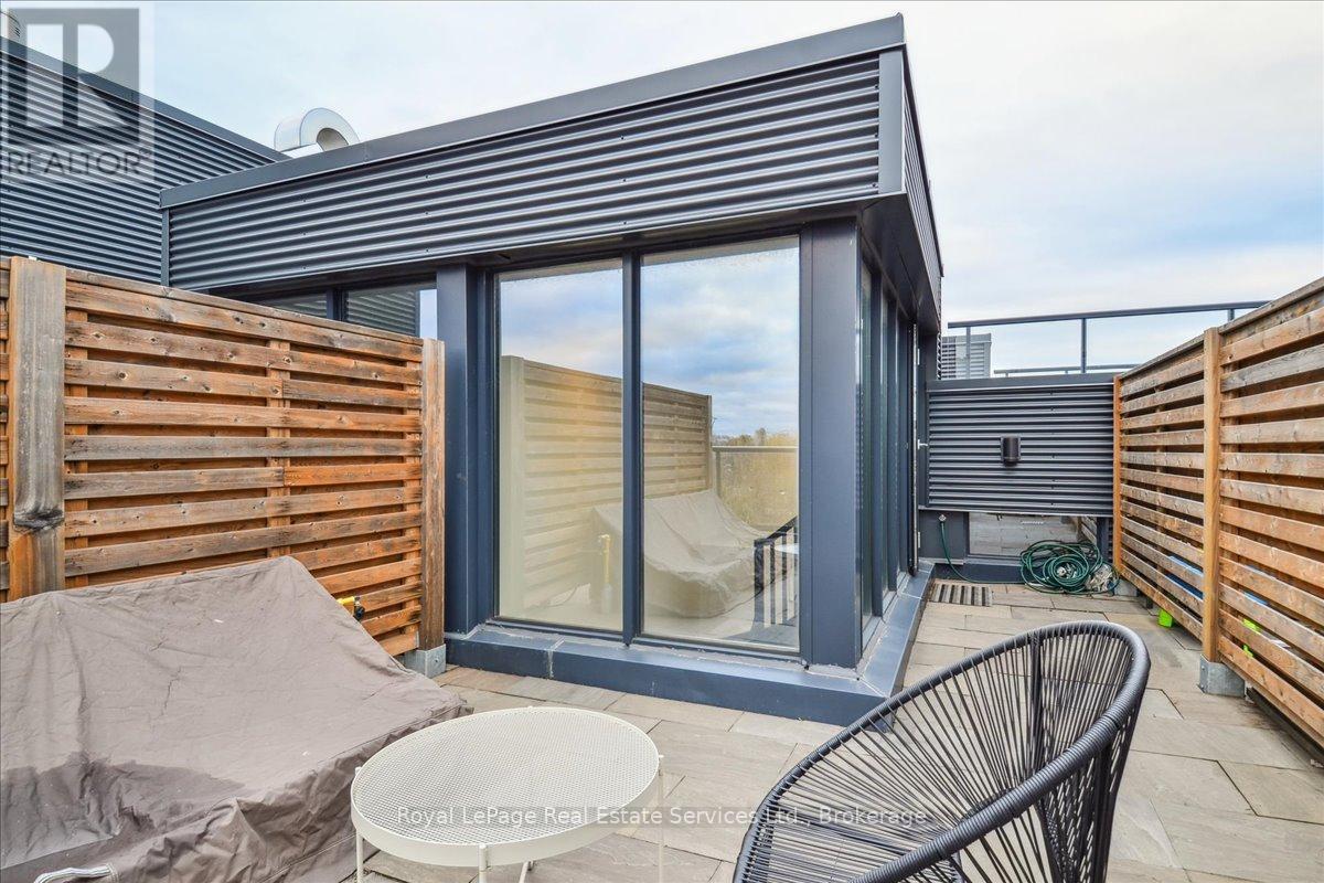 330 - 35 Wabash Avenue, Toronto, Ontario  M6R 0A9 - Photo 19 - W12443584