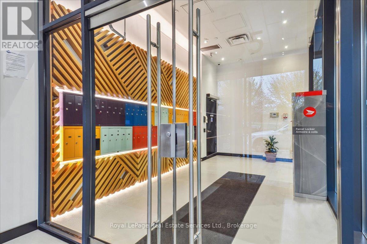 330 - 35 Wabash Avenue, Toronto, Ontario  M6R 0A9 - Photo 24 - W12443584