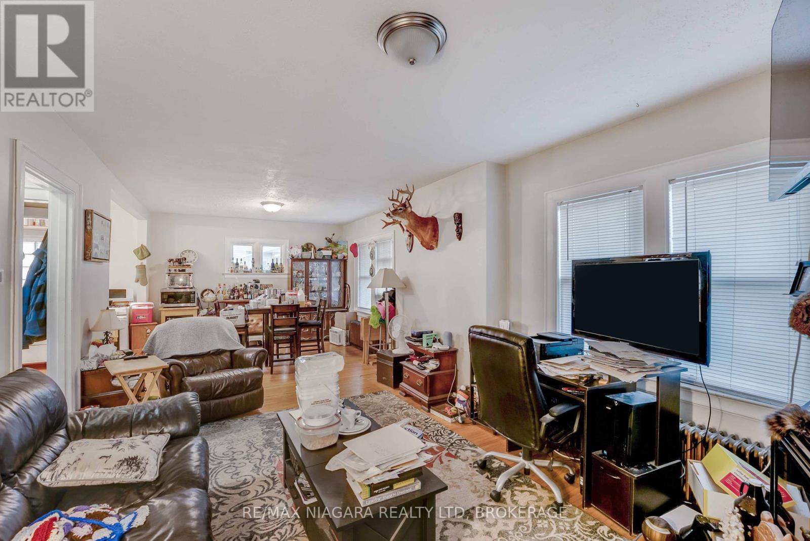 5365 Portage Road, Niagara Falls (Cherrywood), Ontario  L2E 6B8 - Photo 15 - X12443477