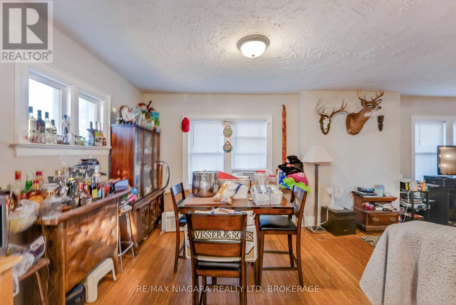5365 Portage Road, Niagara Falls (Cherrywood), Ontario  L2E 6B8 - Photo 18 - X12443477