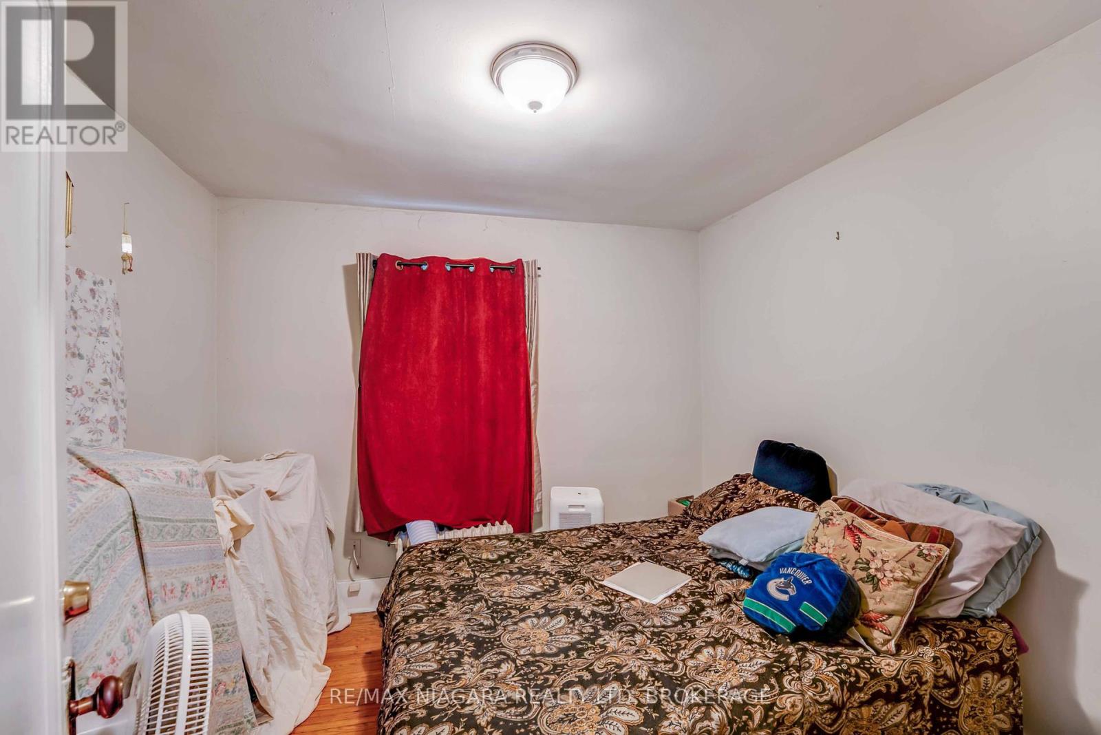 5365 Portage Road, Niagara Falls (Cherrywood), Ontario  L2E 6B8 - Photo 25 - X12443477