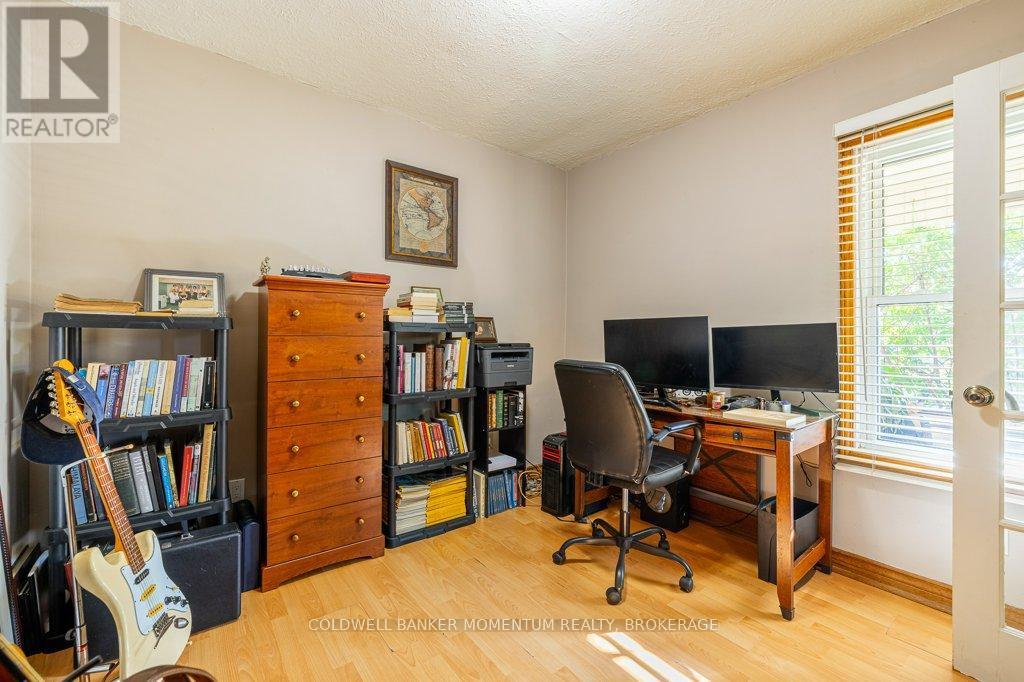 4447 Second Avenue, Niagara Falls (Downtown), Ontario  L2E 4H1 - Photo 14 - X12443605