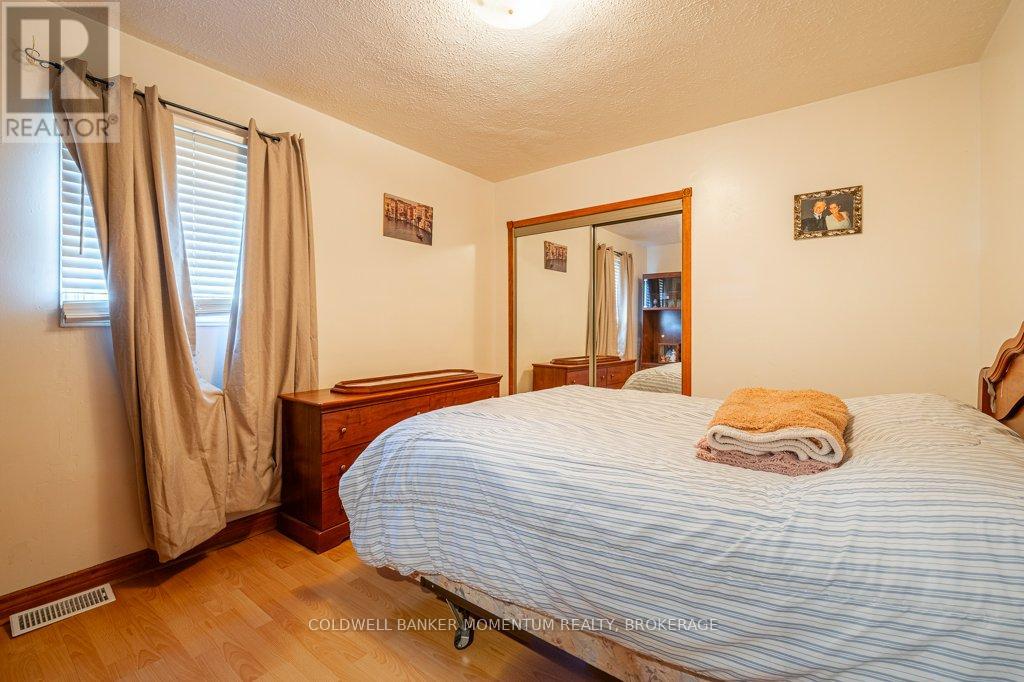4447 Second Avenue, Niagara Falls (Downtown), Ontario  L2E 4H1 - Photo 25 - X12443605