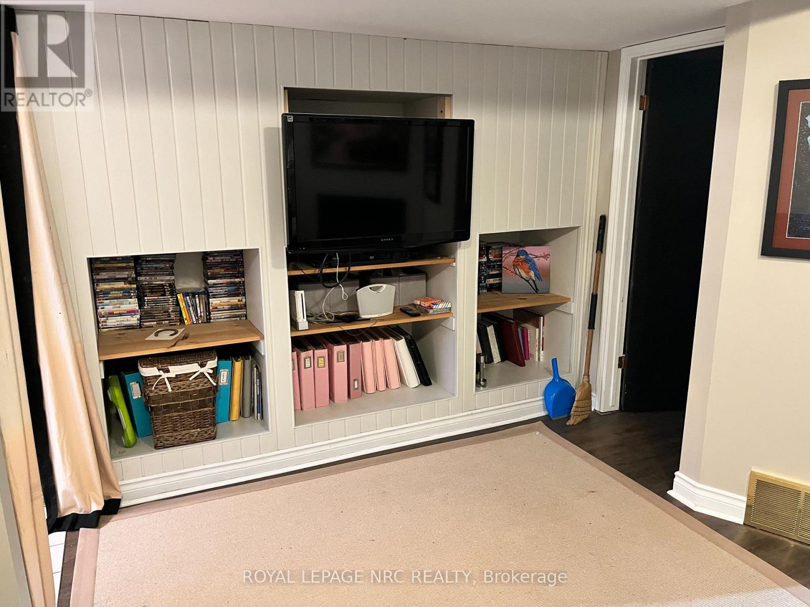 61 Prince Philip Drive, St. Catharines (Vine/linwell), Ontario  L2N 3H9 - Photo 2 - X12443626