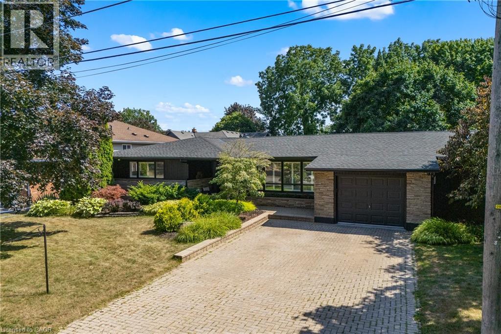 6244 Russell Street, Niagara Falls, Ontario  L2J 1P1 - Photo 3 - 40776271