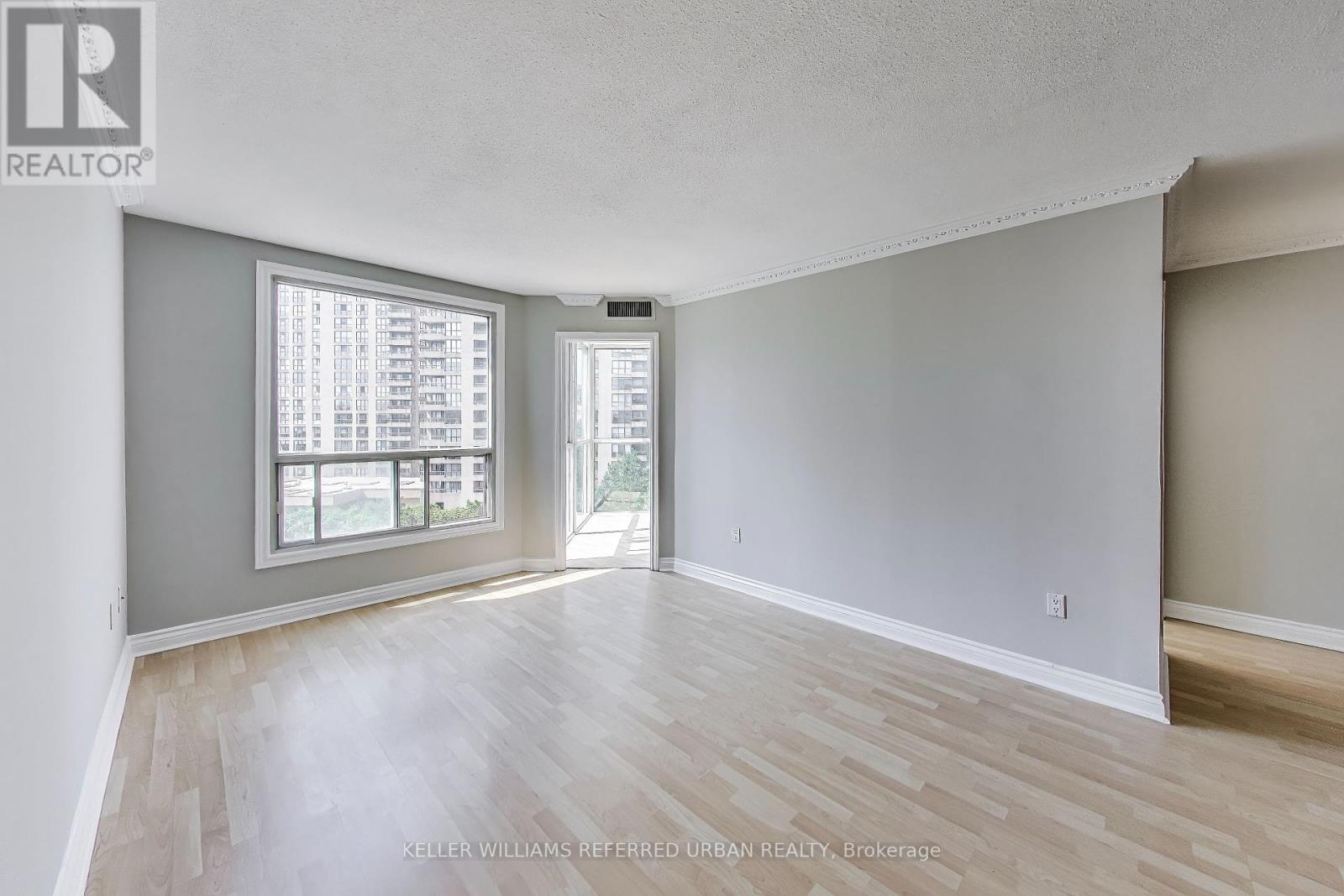 502 - 5 Concorde Place, Toronto, Ontario  M3C 3M8 - Photo 13 - C12443398